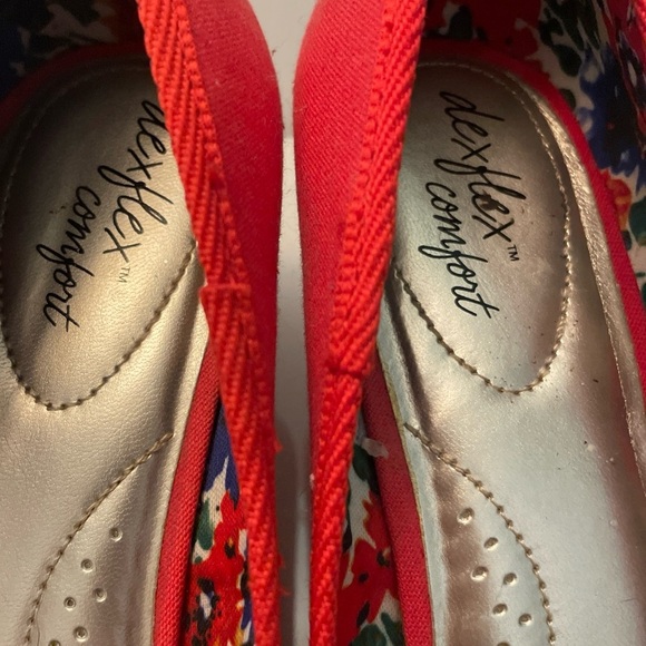 Dexflex Comfort Red Wedge Shoes with Bow Detail - Picture 4 of 5